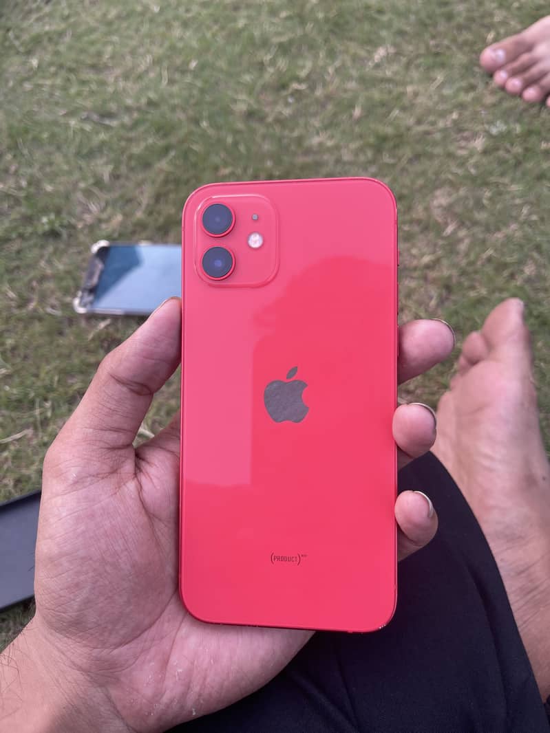 iPhone 12 3