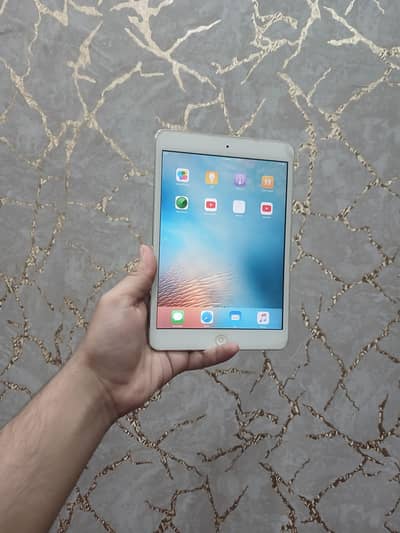 Apple iPad mini 1