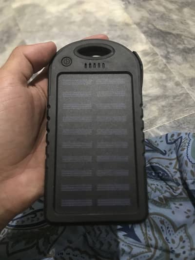 Solar power bank