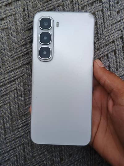 Infinix hot 60i all ok 6+6/128