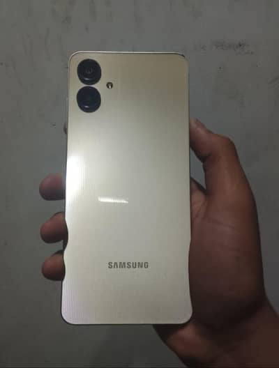 Samsung Mobile A06