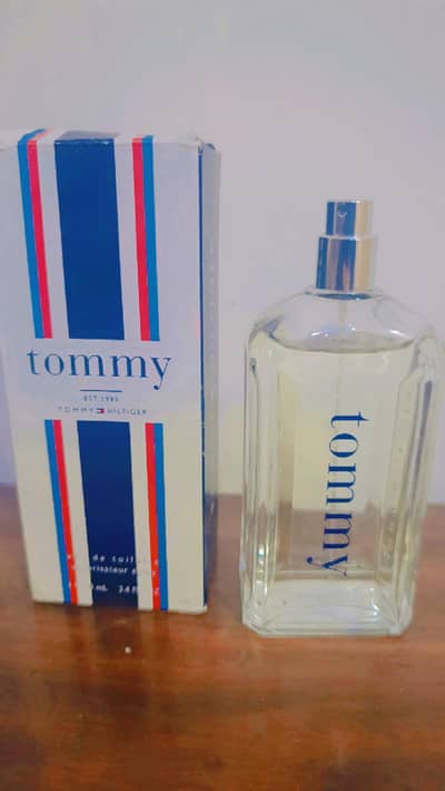 Tommy Hilfiger perfume