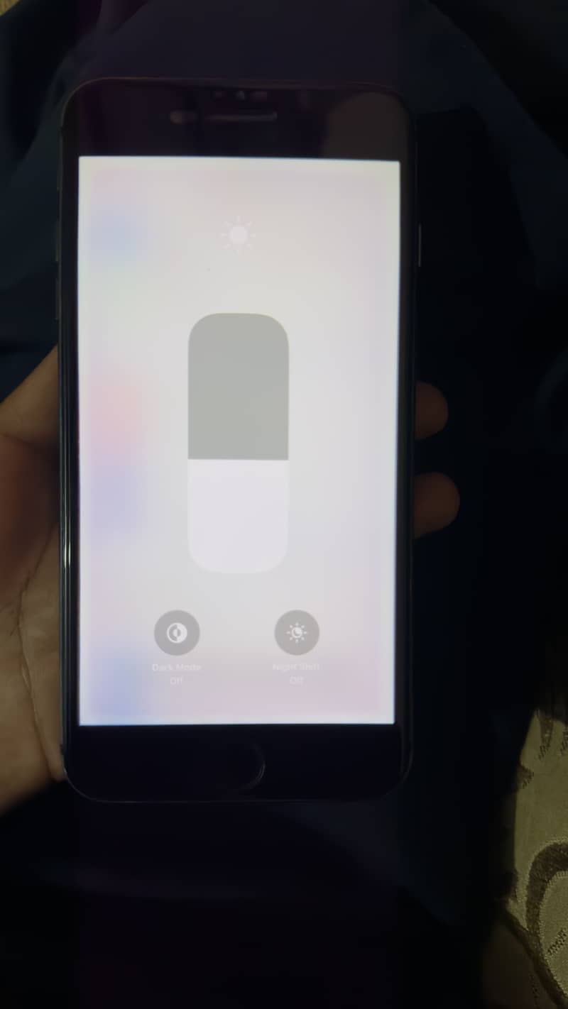 Apple iPhone 8 Plus 4