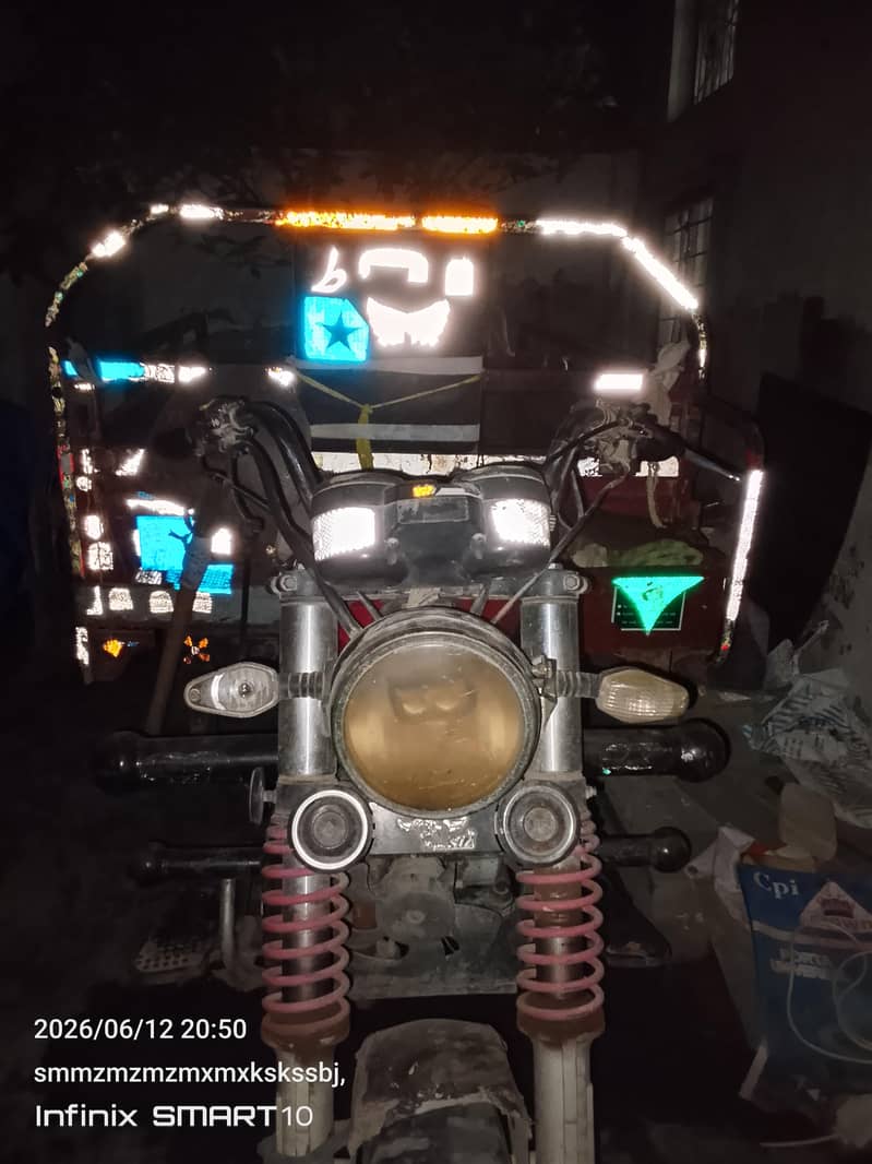 Loader Rickshaw 4