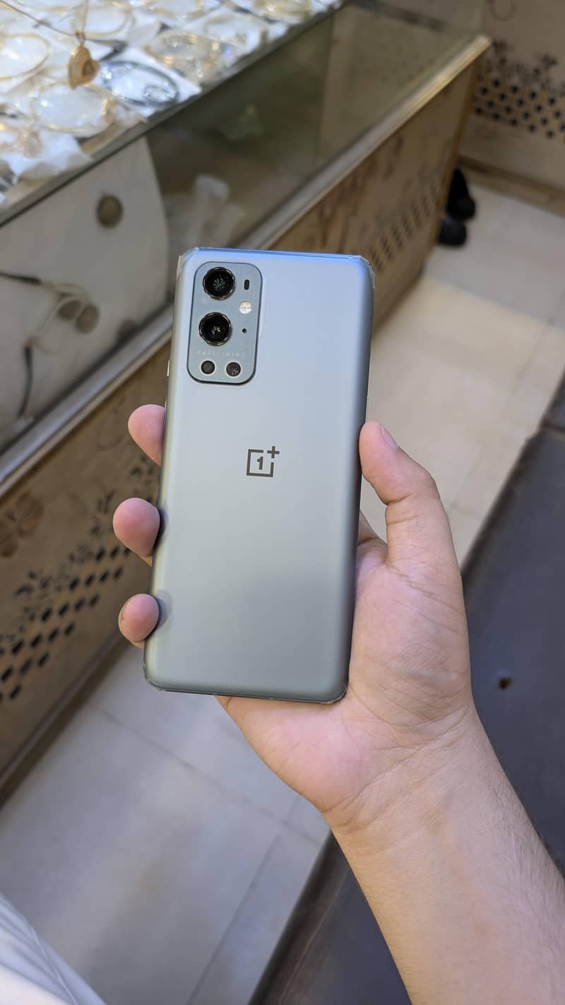 One Plus 9 Pro 0