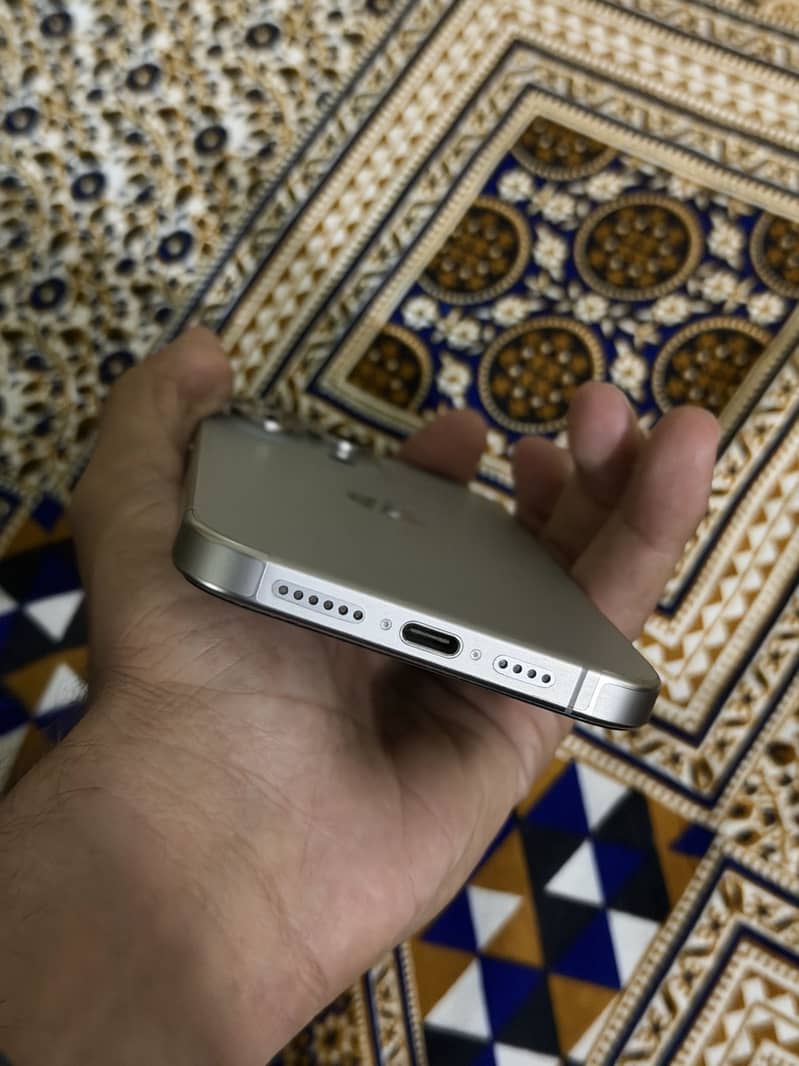 Iphone 15 pro max 1