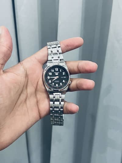 Seiko 5 Automatic