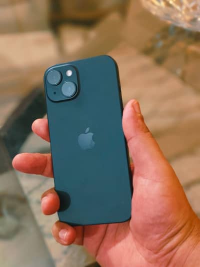 Apple iPhone 15