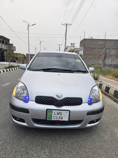 Toyota Vitz 2003 FL Full Option