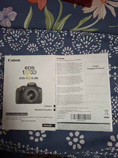 Canon EOS 1300D with EF-S 18-55 IS II Kit