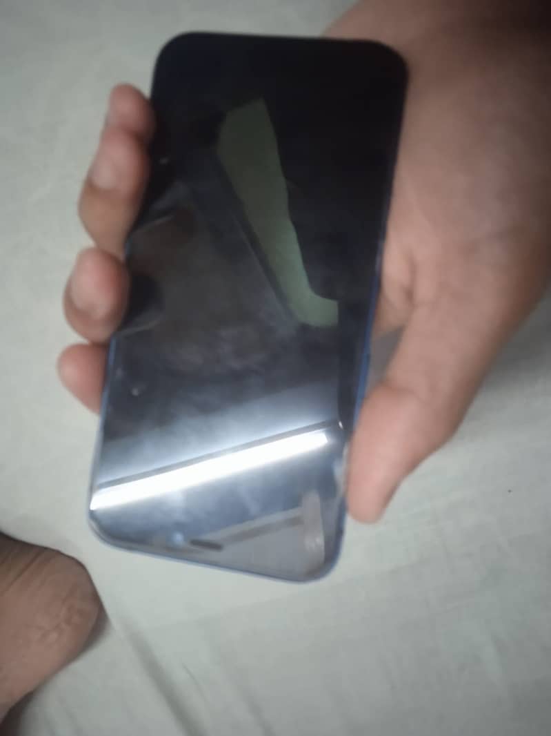 Apple iPhone 12 mini 4