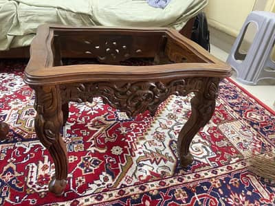 Side table and center table