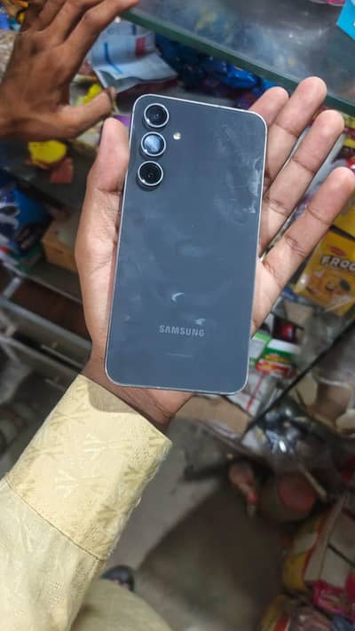 Samsung  S23 FE 8GB 128GB NON PTA BOX WITH CABLE