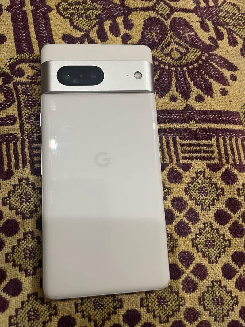 Google Pixel 7 3
