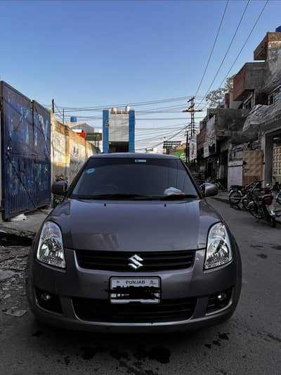 Suzuki Swift 2015 DLX Total Genuine