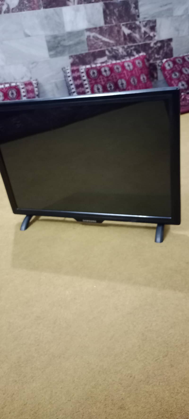LED 27 inch 1
