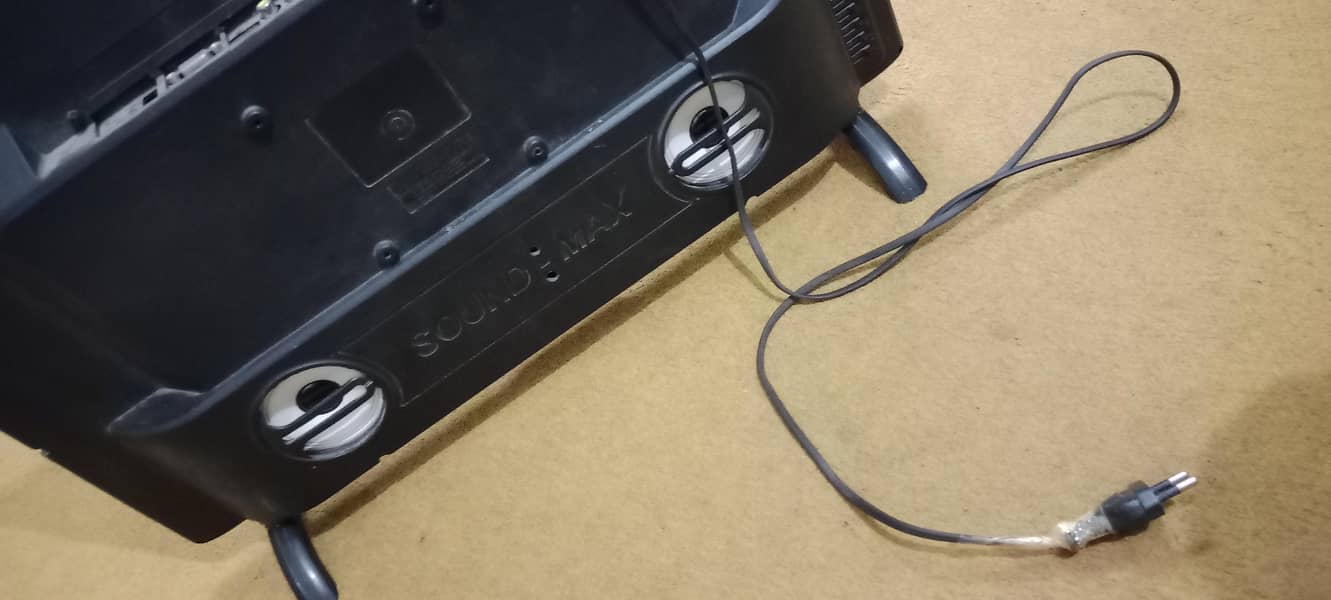 LED 27 inch 4