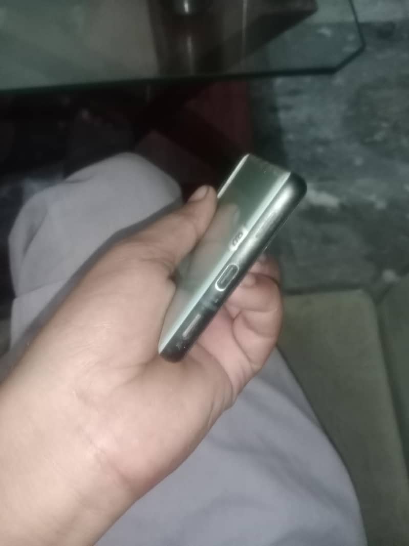 Google Pixel 6a 1