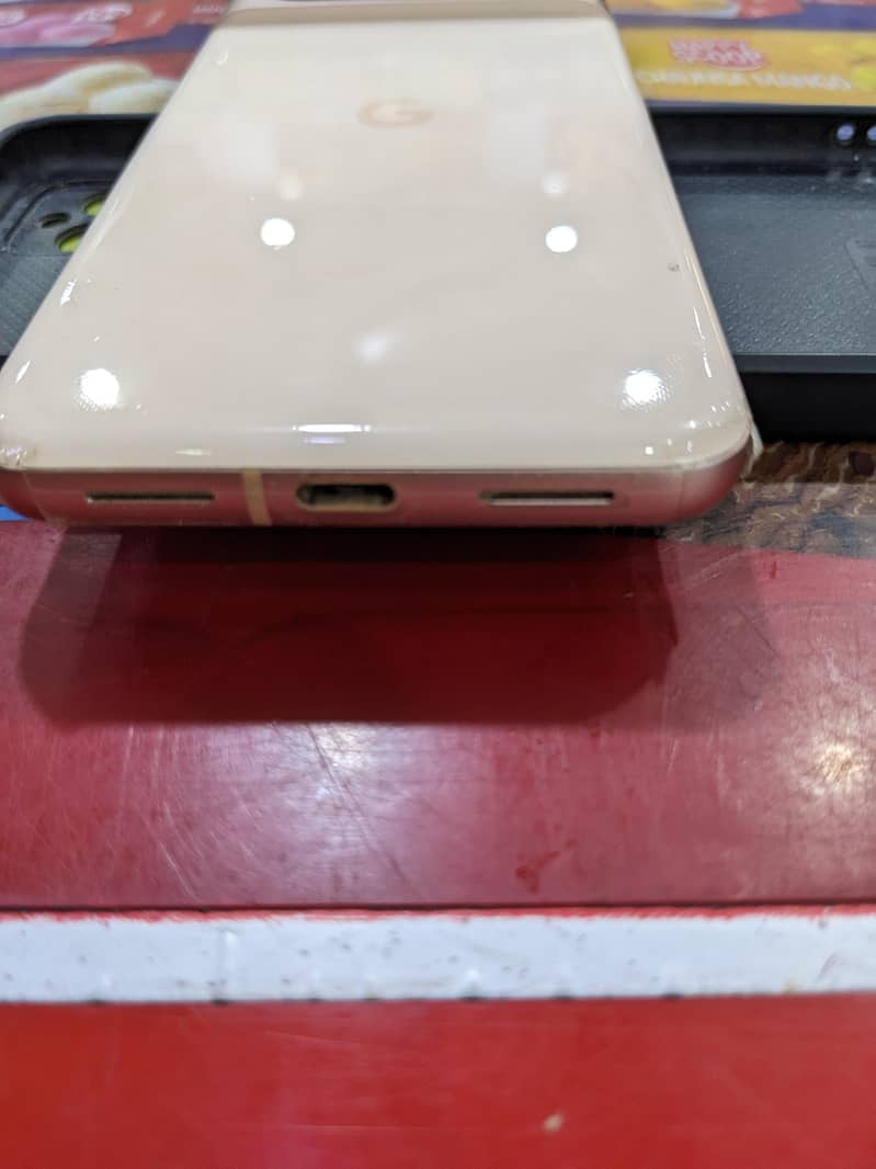 Google Pixel 8 3