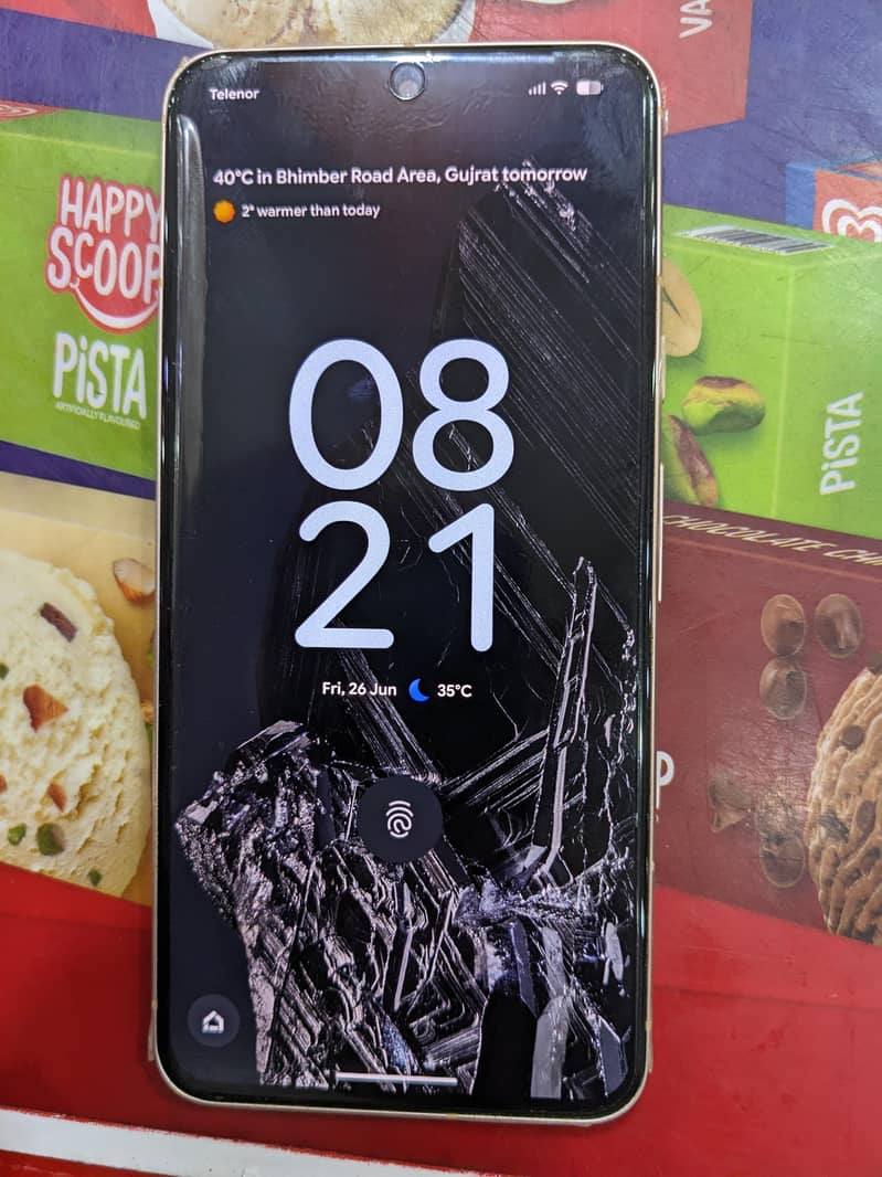 Google Pixel 8 5