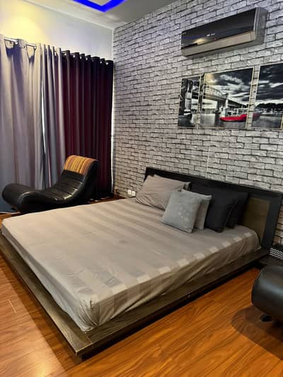 Floor Bed