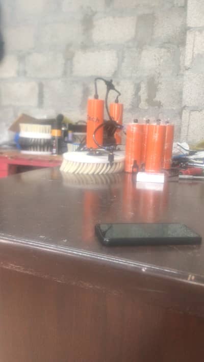Solar Plates Brush