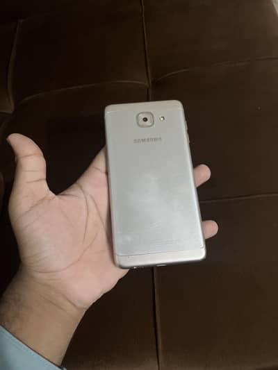 Samsung Mobile J7 Max