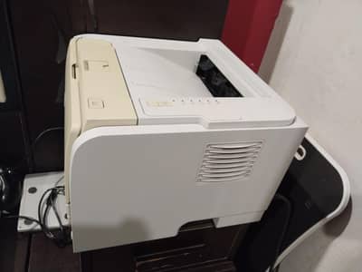 HP laserjet 2035