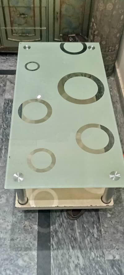 home table only use 4 month . . !!