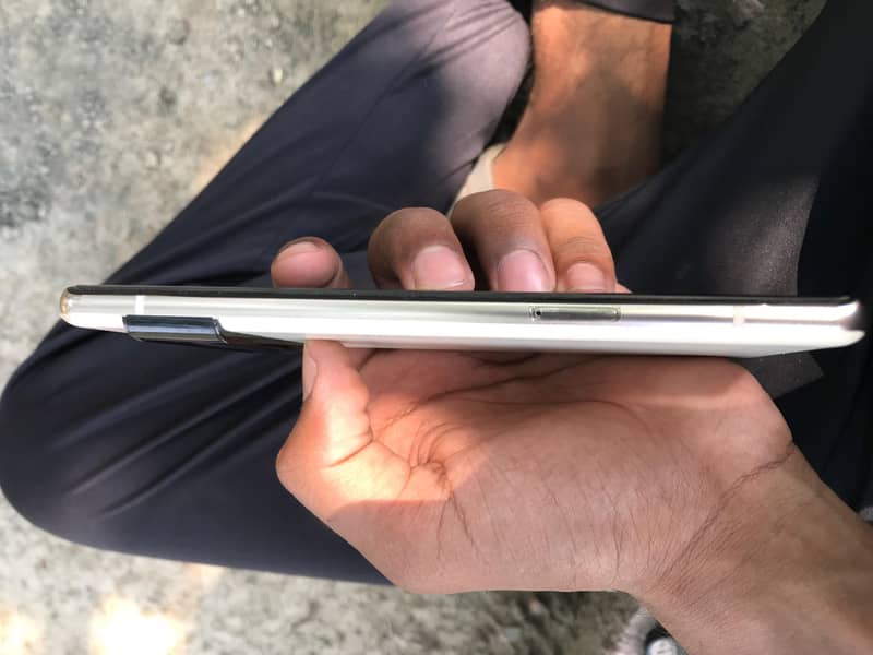 Google Pixel 6 Pro 2