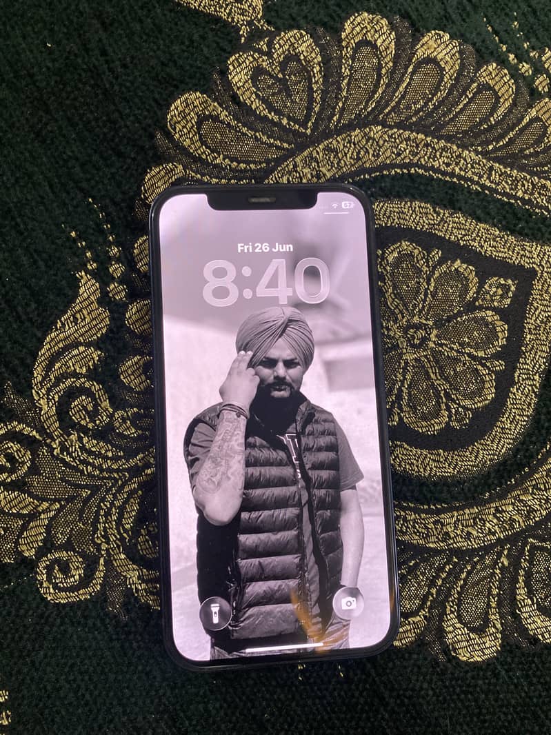 Apple iPhone 12 0