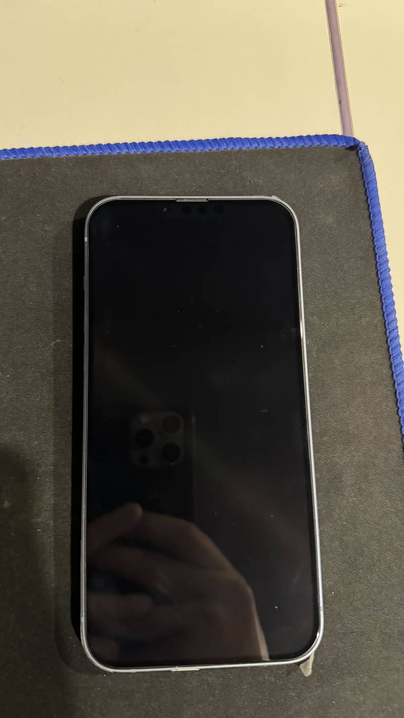 Apple iPhone 14 plus 2