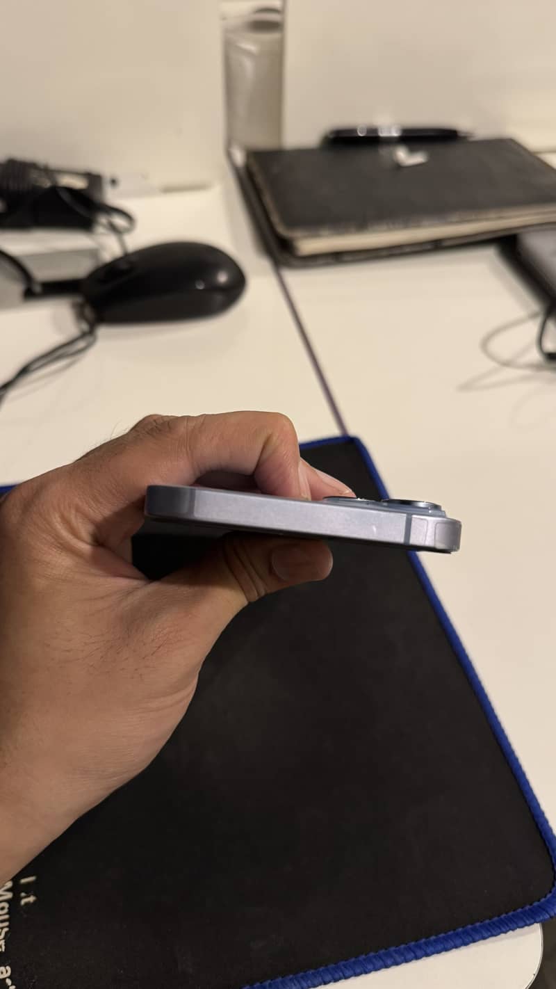 Apple iPhone 14 plus 3