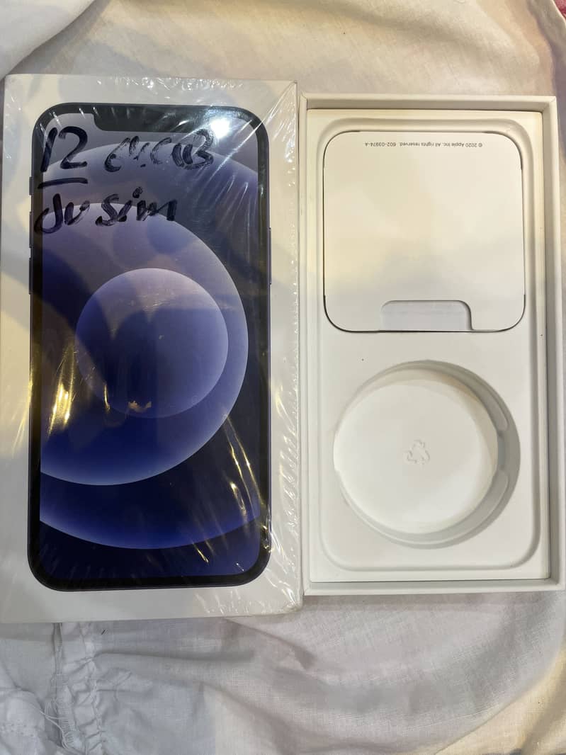 Apple iPhone 12 2