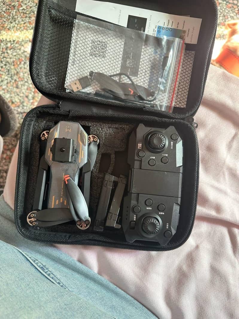 8k quad camera remote controller with screen 30,000 meter range 4