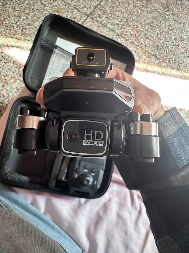 8k quad camera remote controller with screen 30,000 meter range 5