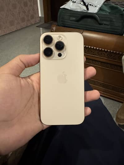 Apple iPhone 16 Pro