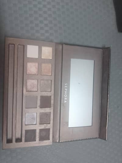 Sephora pallet, like new