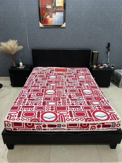 Double Bed New Form Mattress