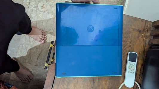 Xbox 360 e slim hai  jailbreak hai
