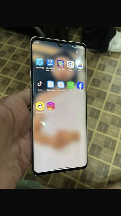 LG Velvet