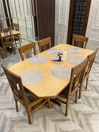 6 seat dinning table