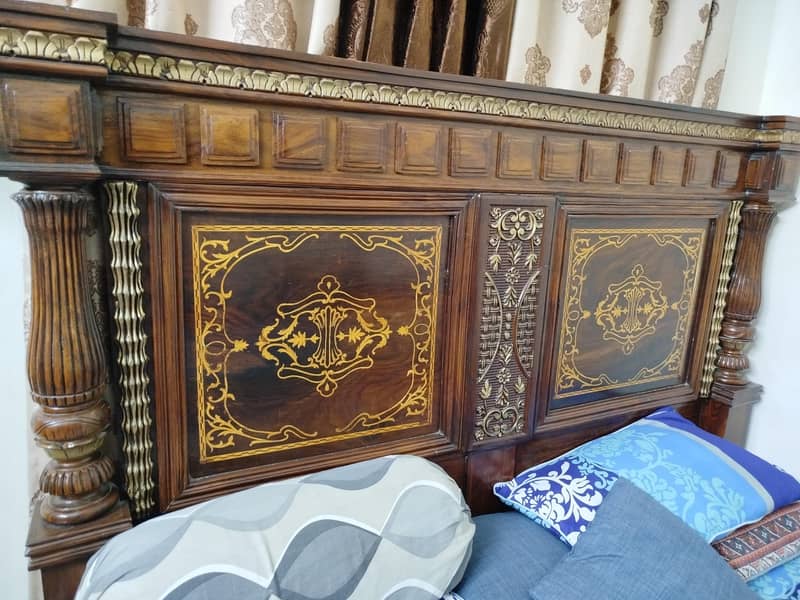 Bed set with dressing table 1