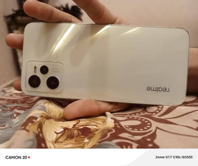 Realme C35