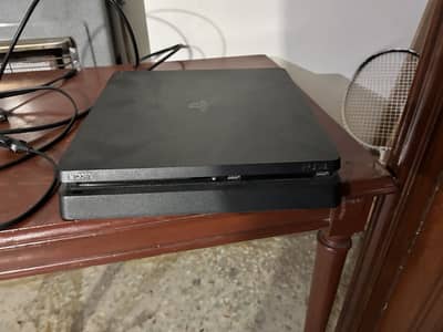 PS4 Slim 500 GB USED Okay Condition (NO CONTROLLER)