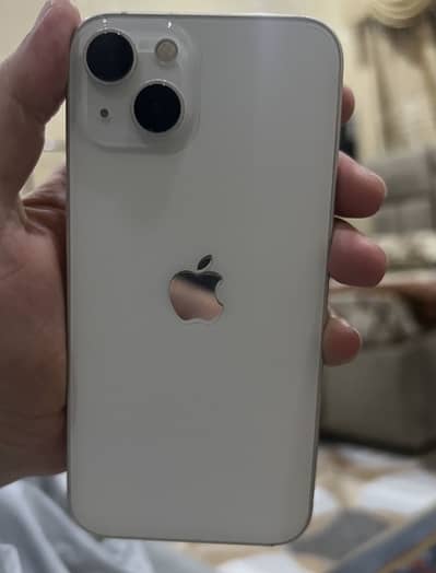 Apple iPhone 13