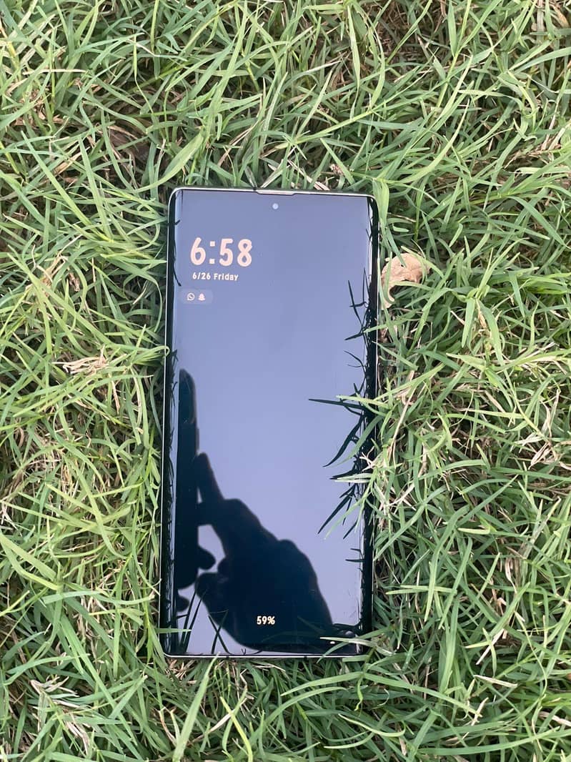 Sharp Aquos Crystal 3