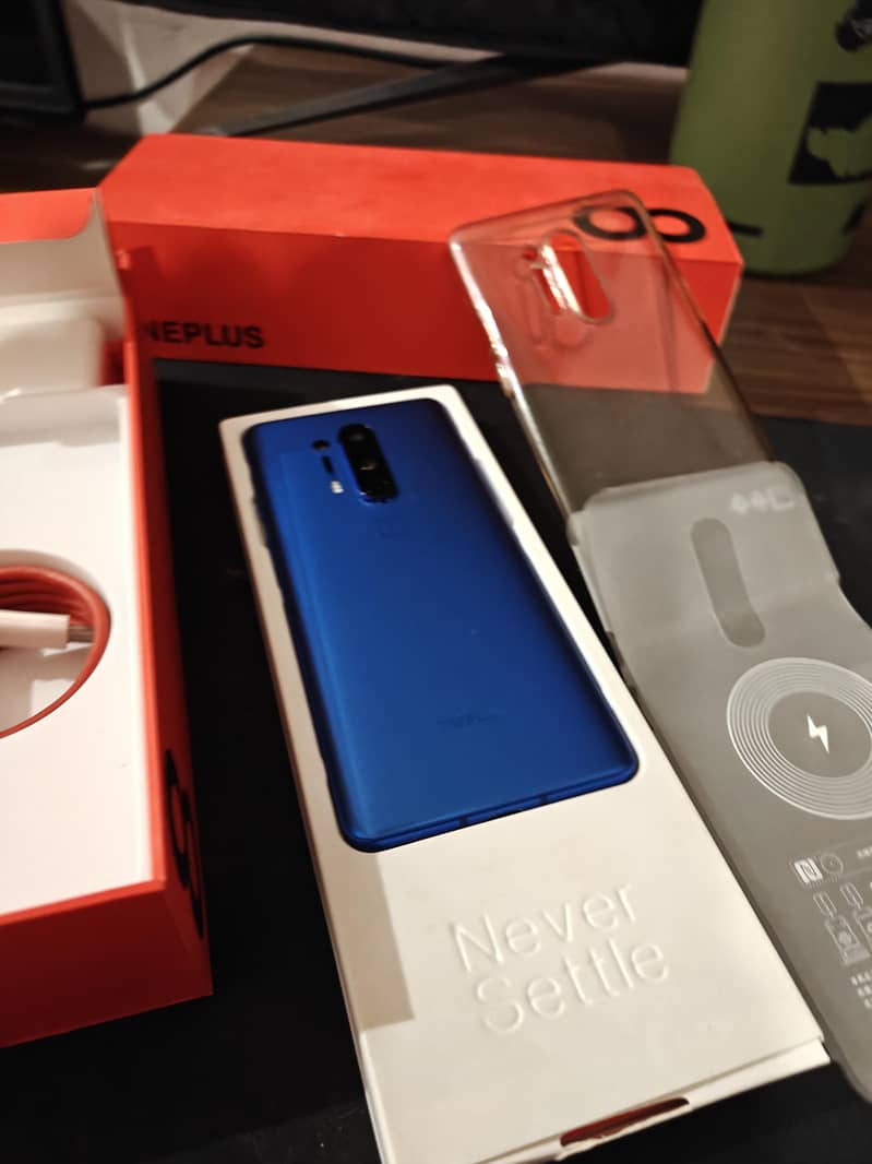 One Plus 8 Pro 0