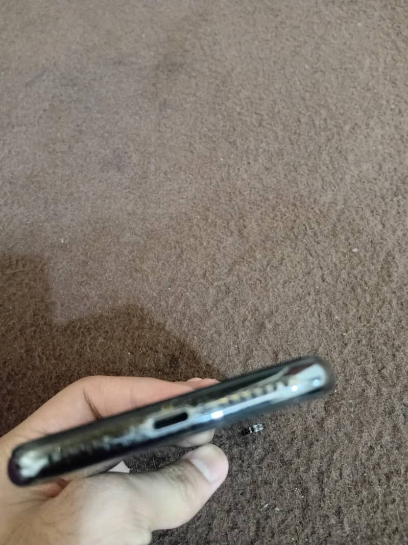 Apple iPhone X 1