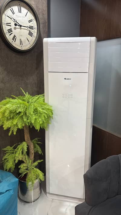 2 TON GREE INVERTER FLOOR STANDING AC